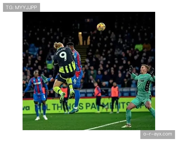 英超争冠悬念跌宕！豪门激战吸睛，冠军归属扑朔迷离