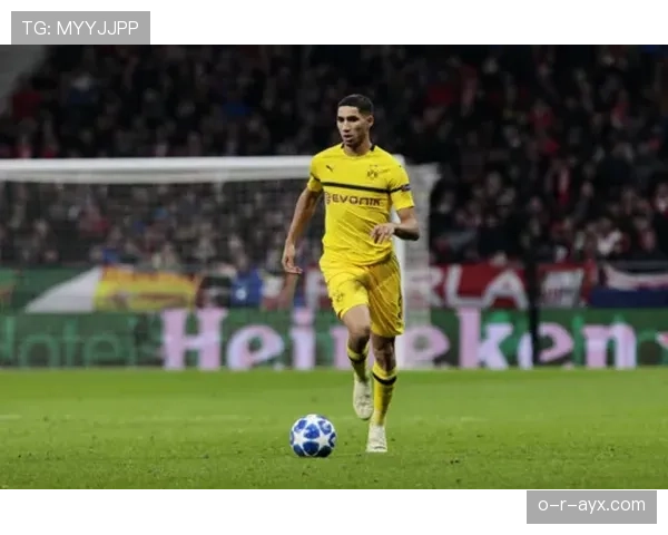 阿什拉夫状态回暖传闻再起，球迷热议其重返皇马可能性